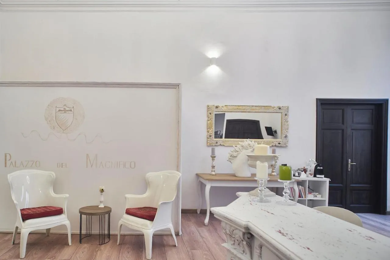 Palazzo Del Magnifico B&B
