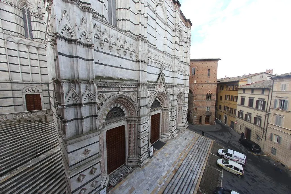 Palazzo Del Magnifico B&B Siena